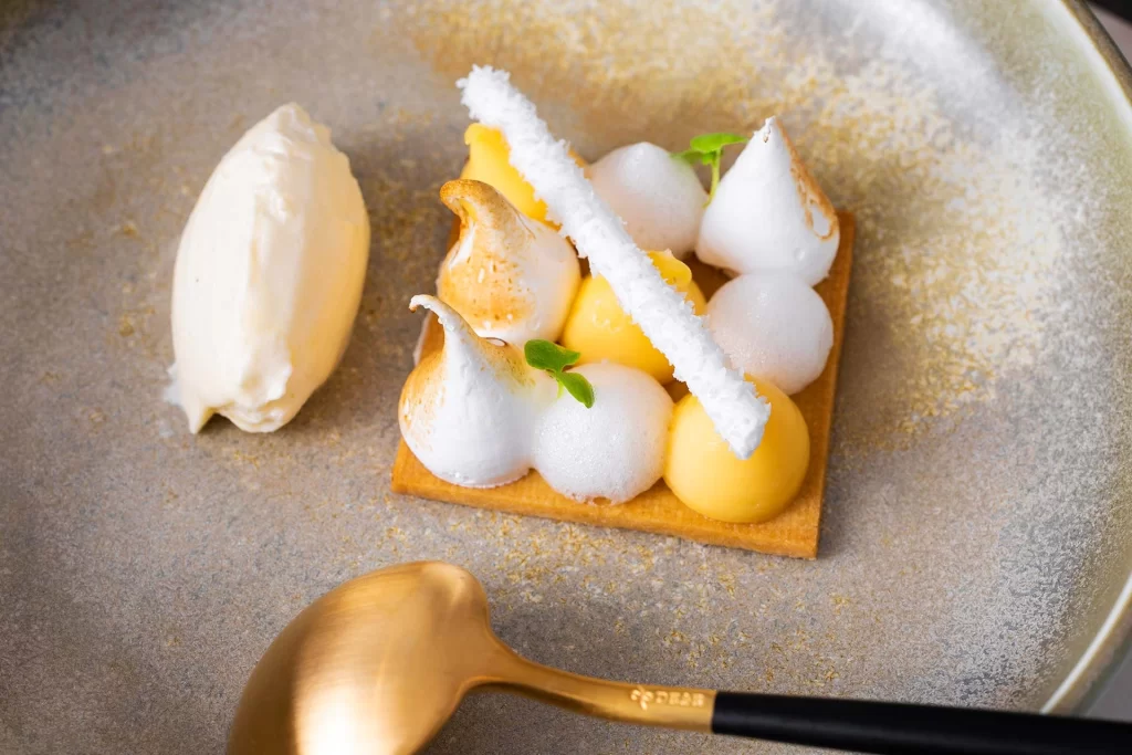 Home-Hero-Lemon-Meringue